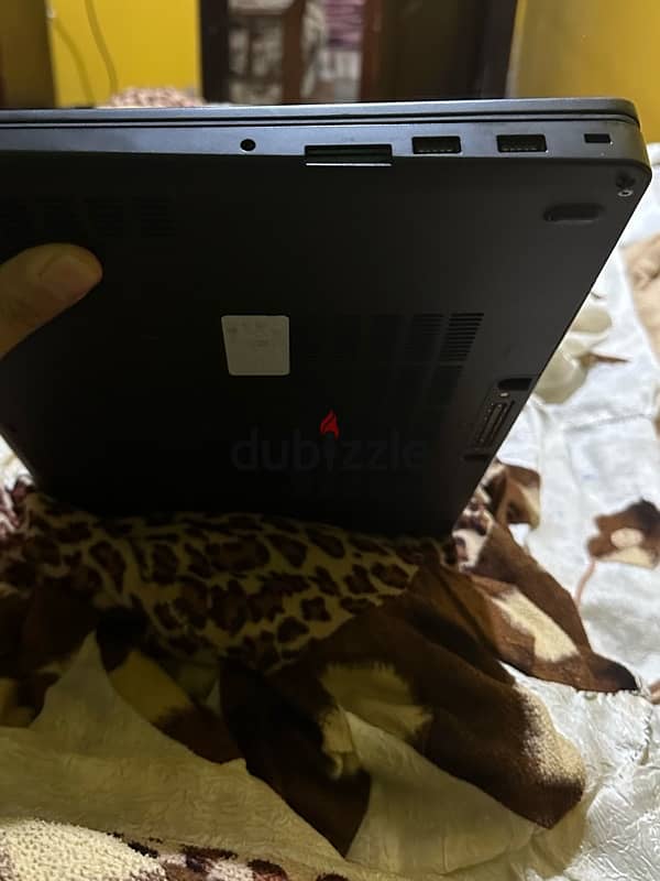 dell latitude 5570 0