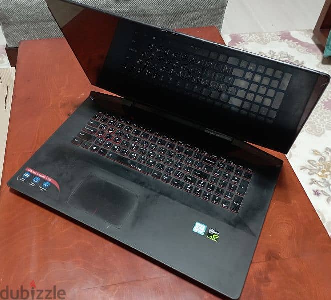 Lenovo IdeaPad y 700 17 insh 4