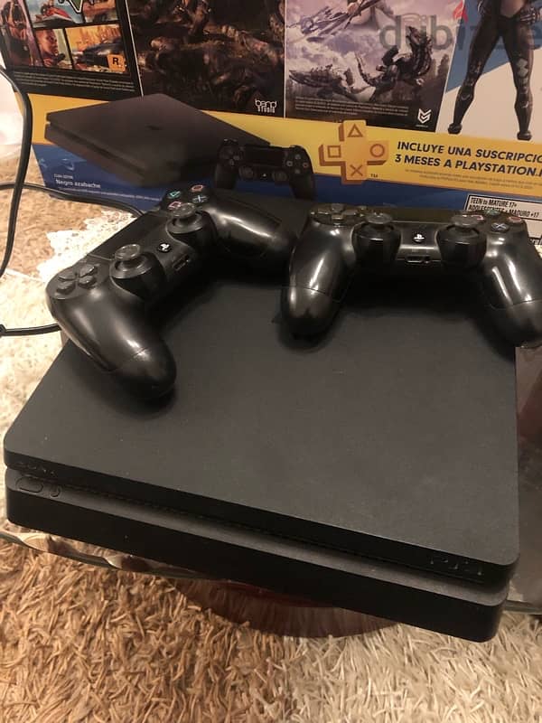 PlayStation 4 slim 1tp 2