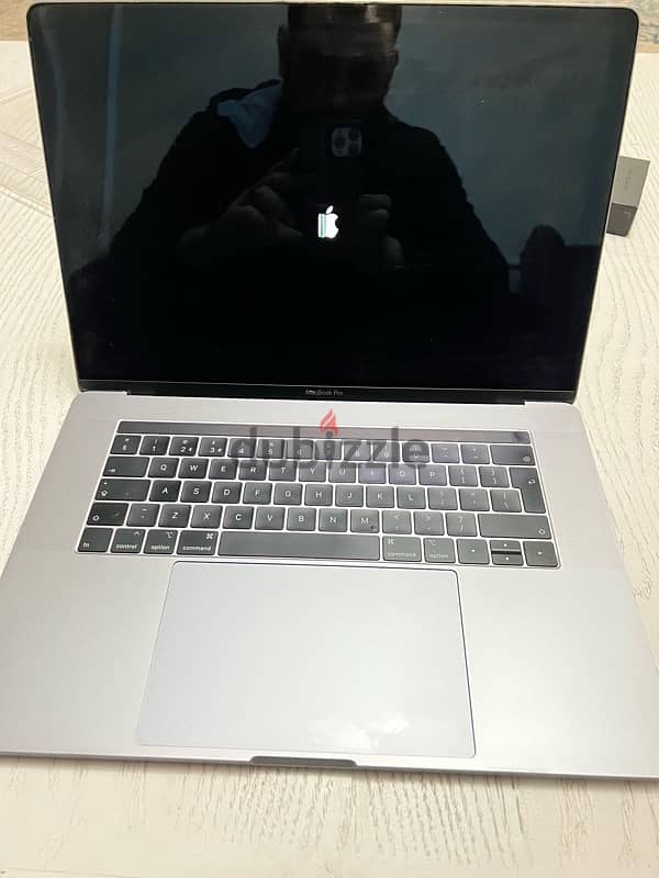 MacBook pro 9