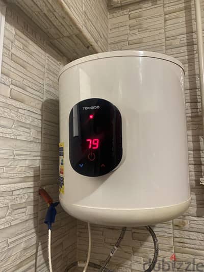 35L electric heater in a very perfect condition