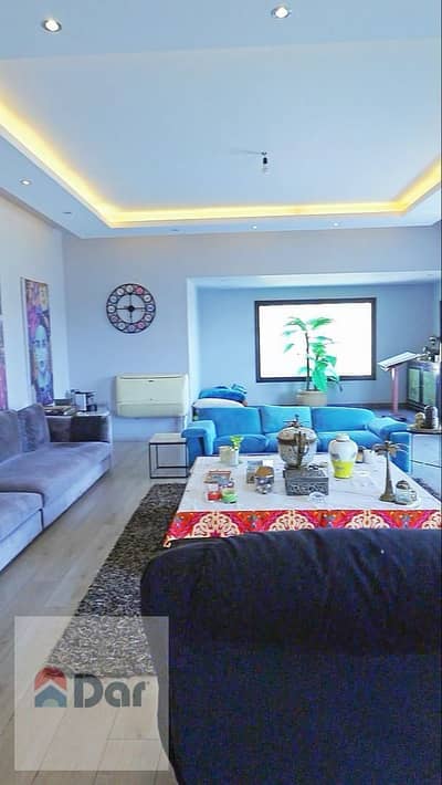 400m Apartment in Heliopolis, 4 Bedrooms, Prime Location, Close to All Amenities, Ideal for Elegant Living.