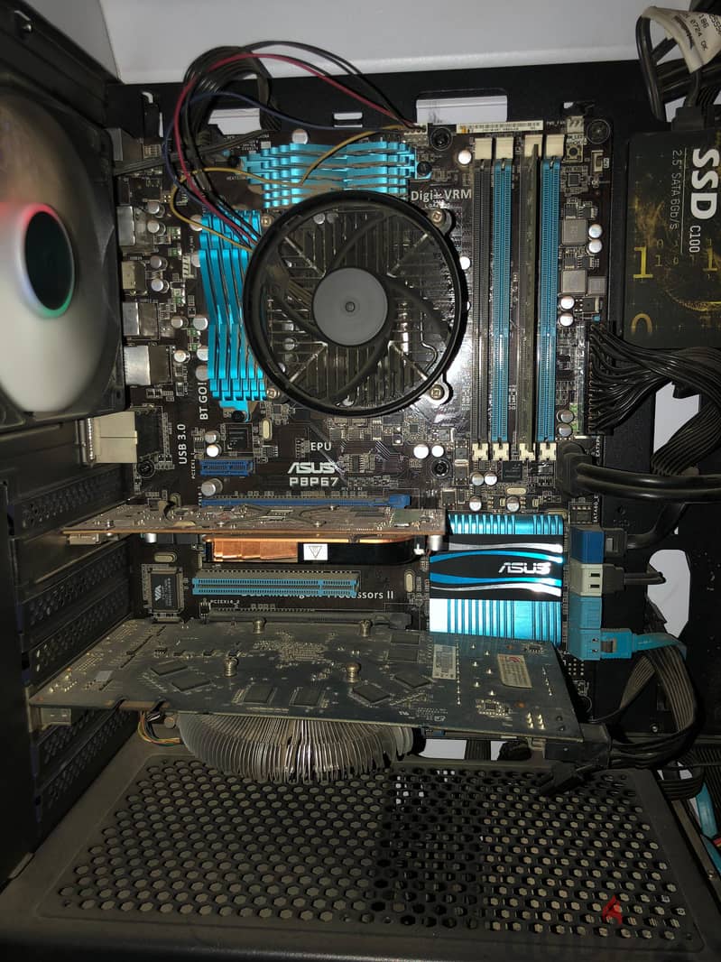 intel core i7-2600K + Asus p8p67 motherboard + 8GB RAM 1600 MHz 1