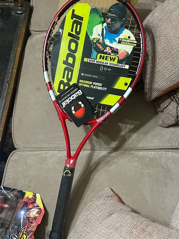 new with ticket babolat racket 5