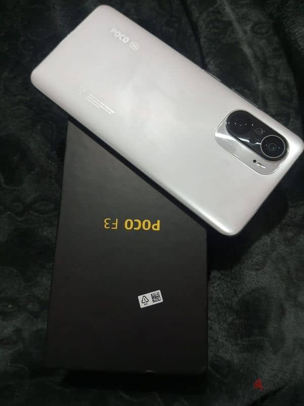 هاتف POCO F3 (5G) 3