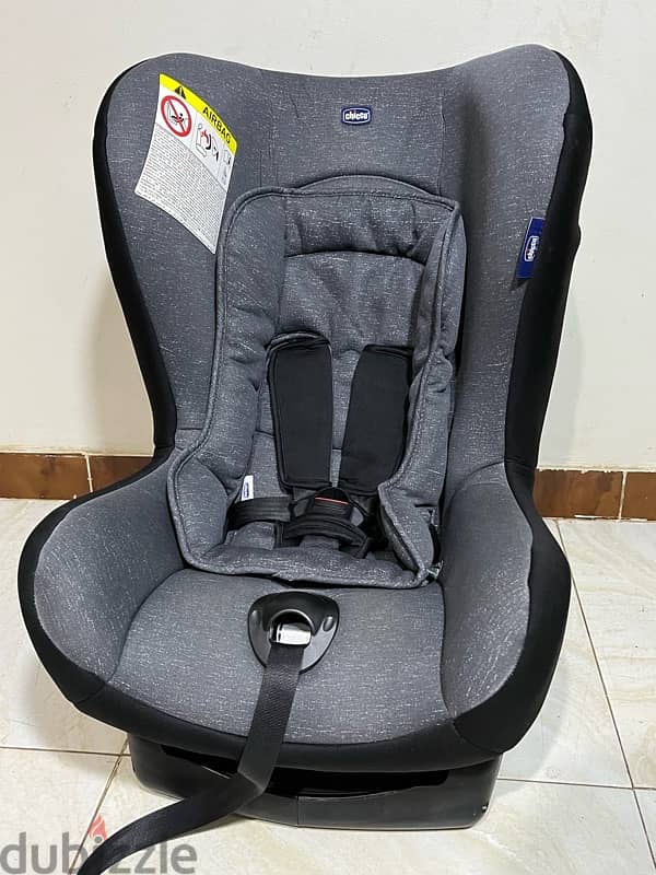 car seat chicco new 4