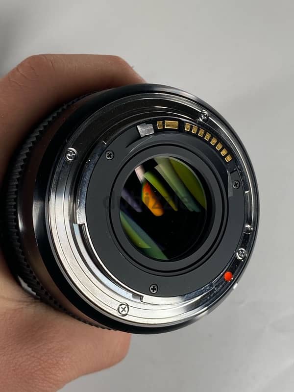 Sigma 18-35mm f/1.8 DC HSM Art Lens for Canon EF 4