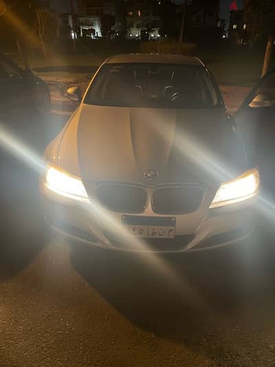 BMW 318 2012