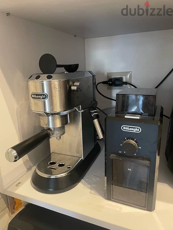 Delonghi  dedica coffee machine +Delonghi Kg 79 grinder 0