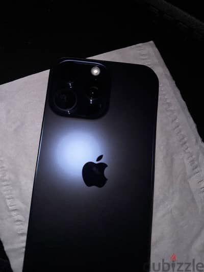 iphone 15 pro max used like new