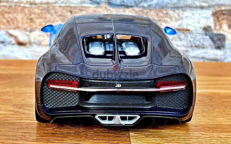 Metal Bugatti Chiron Welly 1/24 4