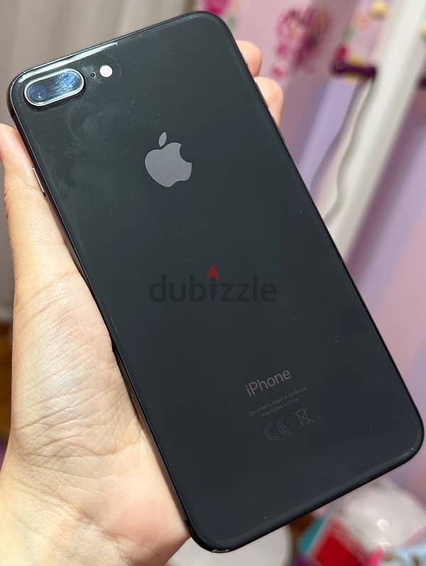 8Plus 128GB Balck 1