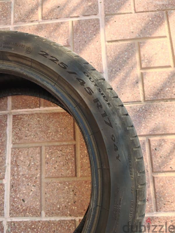 Tire for sale. كاوتش للبيع 1