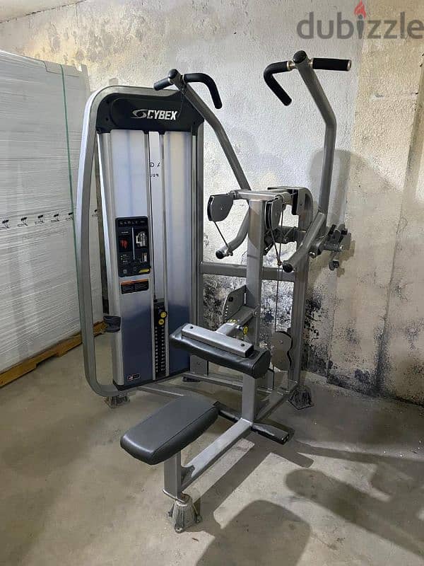 اجهزه رياضيه ماركة cybex امريكي مستورده 3