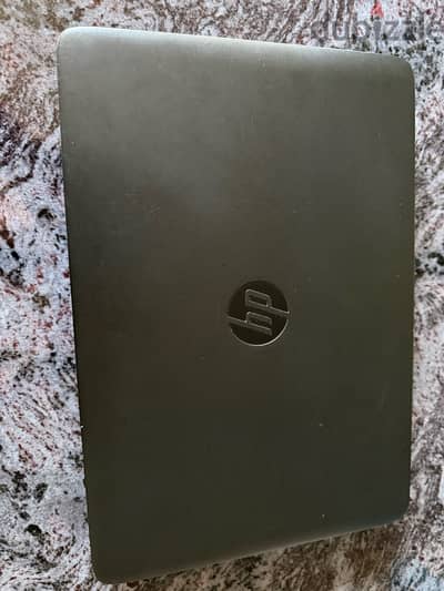 Used HP laptop with very good condition