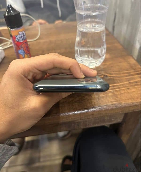 Iphone 11 Pro Max 4