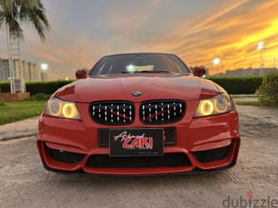 BMW 320i 2010 / بحالة الزيرو