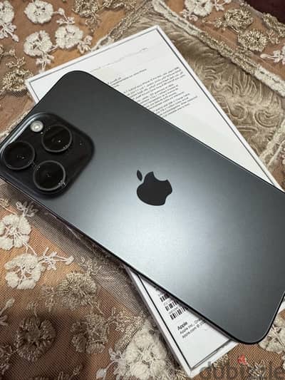 iPhone 15 pro max 256g 89%