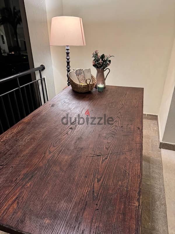 dining table 10