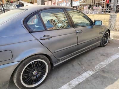 BMW 318 E46 2004 3000 CC