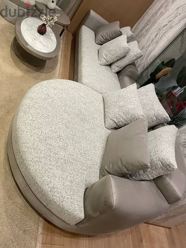 L-shape Sofa from Ash Furniture  ركنة مودرن جديدة - البيع لظروف خاصة 5