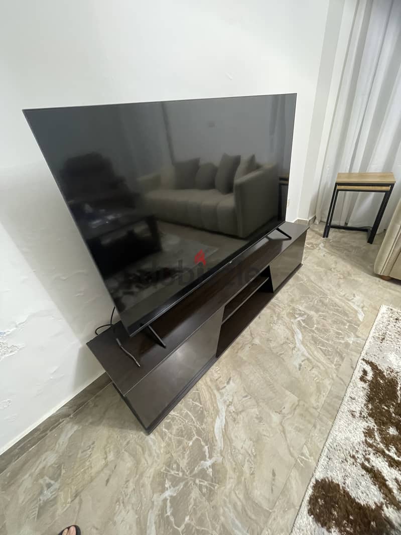 تلفزيون Haier 65-Inch جديد مستخدم شهرين فقط 2