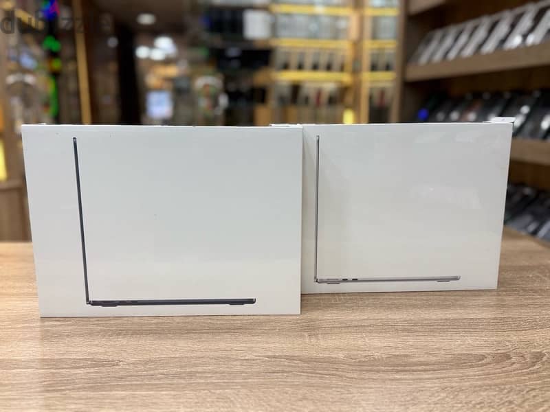 macbook air m2 16/256 1