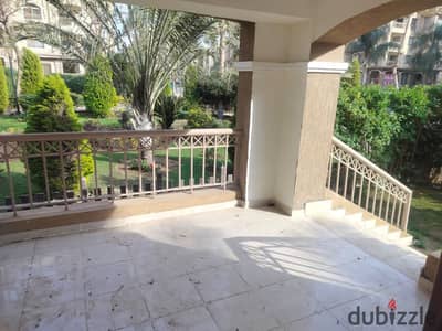 Opportunity for rent in Madinaty, ground floor apartment with garden for rent, 3 bedrooms and 3 bathrooms, distinguished location in the most upscale