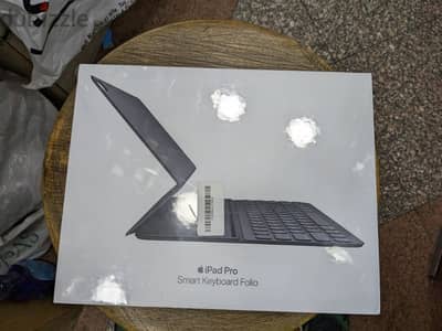 Apple Keyboard  Folio 12.9 M2 M1 جديد متبرشم