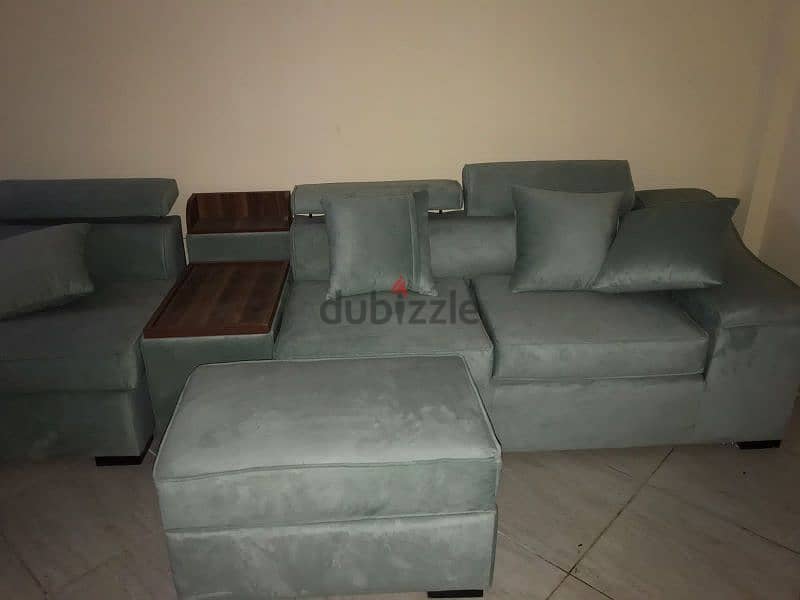 living room sofa zone 2