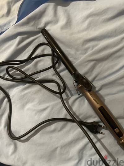 curling iron used twice