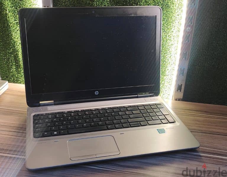 لابتوب HP بشاشة كبيرة من الجيل السادس وبروسيسور core i5 0