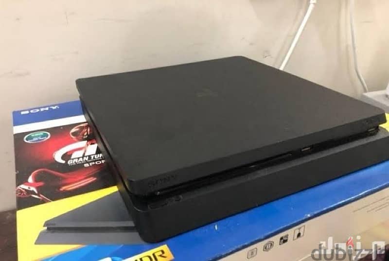 ps4 slim 0