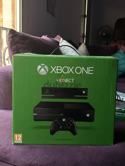 xbox one 512gb + kinect + 1 controller + 5 games