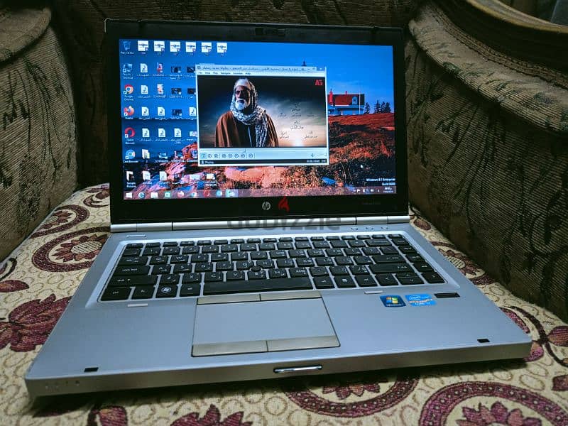 لاب توب إتش بي hp كور i7 جيل تالت 3 كارت شاشه واحد جيجا. . بكل مشتملاته 3