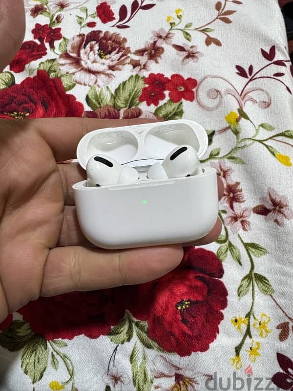 Airpods pro (magsafe) 1