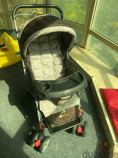 Gomaa pushchair