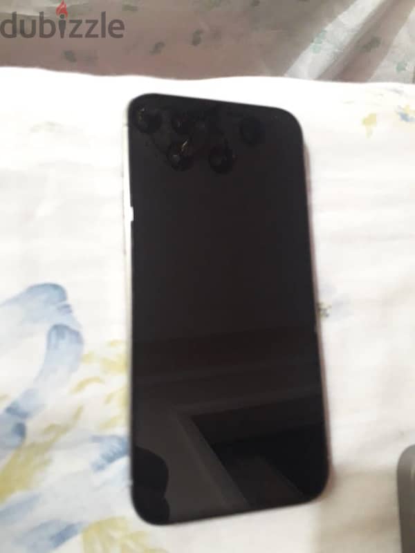 iPhone 15pro max بطاريه90‎%‎ 3