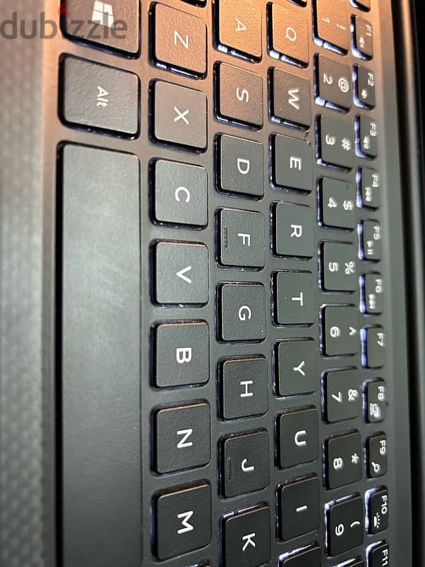 Laptop Dell - XPS 7590 1