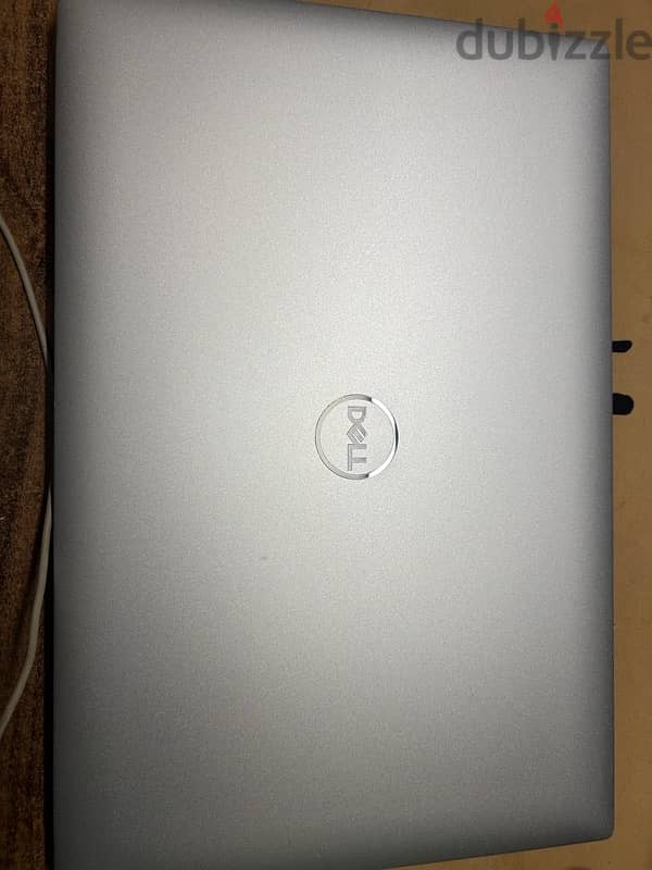 Laptop Dell - XPS 7590 6