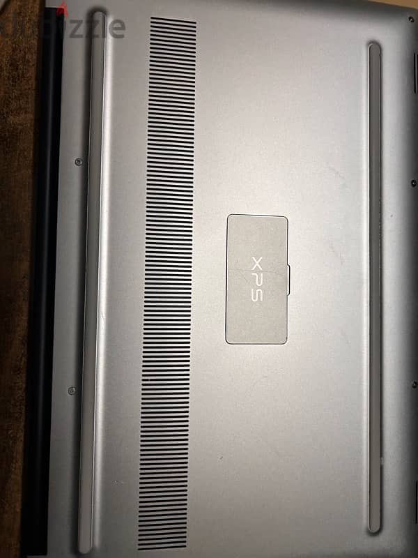 Laptop Dell - XPS 7590 7