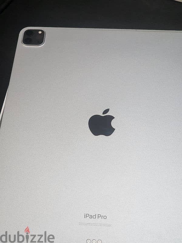 iPad pro m2 12.9 256 wifi + calluer + magic keyboard 6