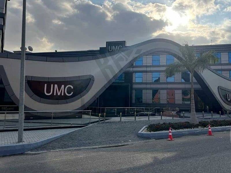 عيادة متشطبة+تكييف مركزي-مجهزة عيادة اسنان في UMC 0