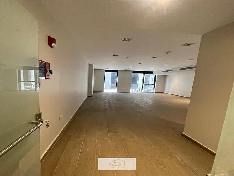 Super Lux Finished Office For Rent in Hyde Park 5th Settlement New Cairo - Open View 0