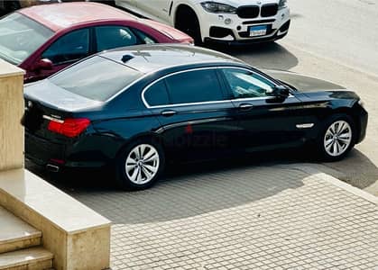 BMW 740 2010