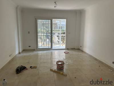 Madinaty, ground floor apartment with garden for rent in B12