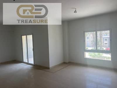 Apartment for rent in Mivida with Kitchen & ACS.