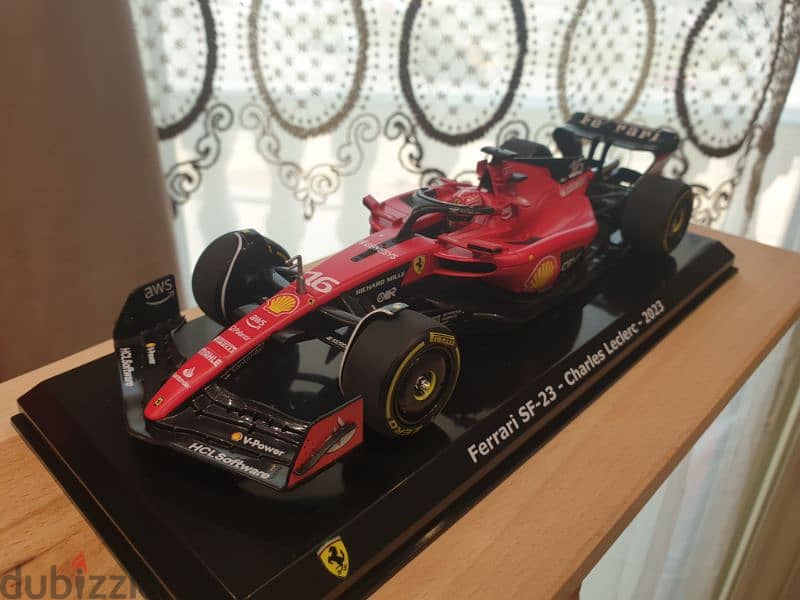 من الإمارات عشاق FERRARI الفورميلا ١ مجسم معدني Ferrari SF - 23 F1 2