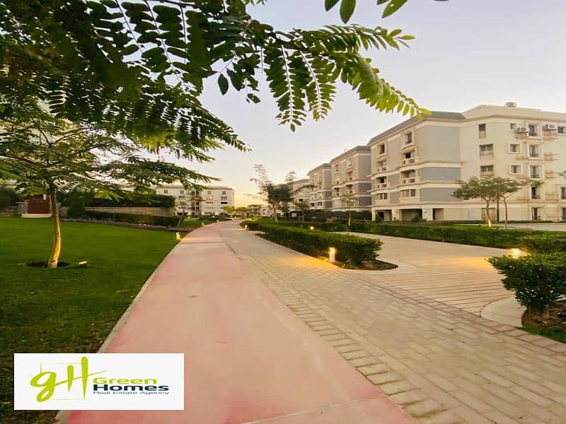 Prime Location Townhouse for Sale in Mountain View Hyde Park | New Cairo 0