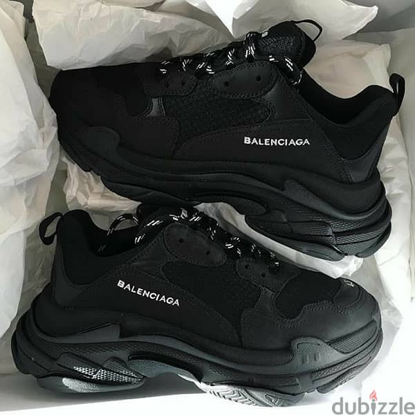 Balenciaga triple S 0